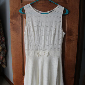 NWOT Francesca's Cream Eyelet Lace A-Line Dress